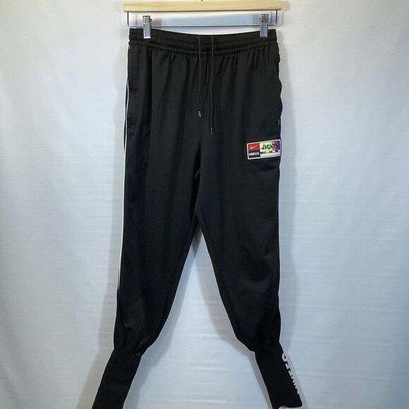 Nike FC Black Sock Cuff Dri-Fit Joga Bonito Trousers Pants Size Medium - Picture 1 of 9